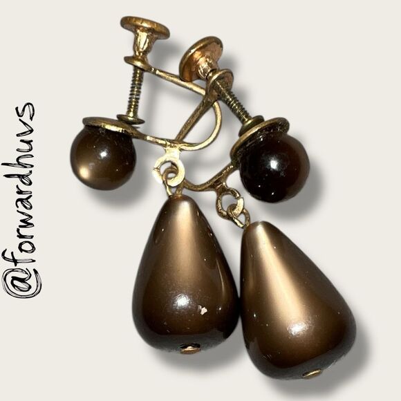 Vintage Screw-Back Earrings – Glossy Brown Teardrop and Round Beads - Picture 9 of 10
